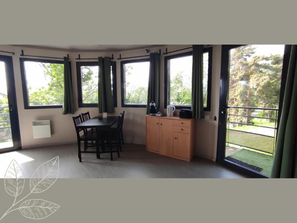 Hotel De Plein Air Le Chanset Ceyrat Room photo