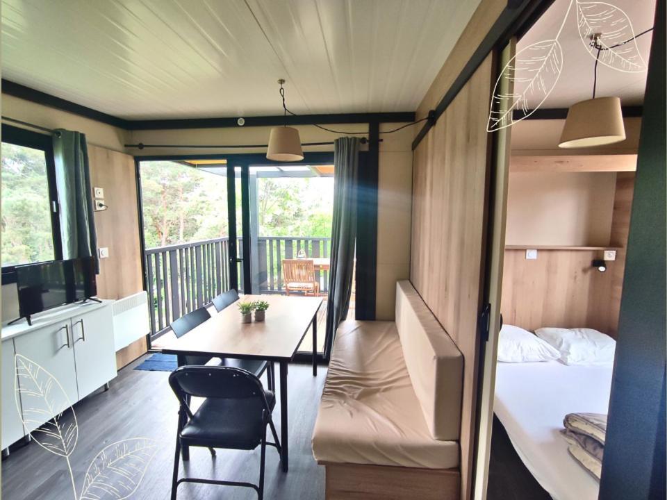 Hotel De Plein Air Le Chanset Ceyrat Room photo