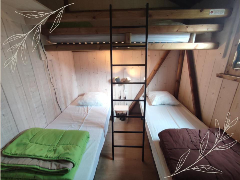 Hotel De Plein Air Le Chanset Ceyrat Room photo